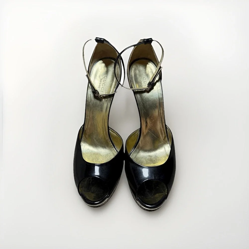 Gucci Black Patent Leather‎ Gold Platform Peep Toe Heels 9.5B Made in Italy